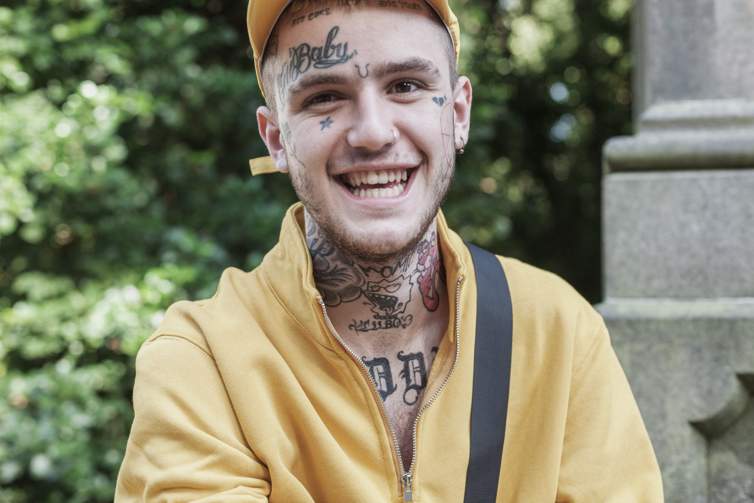 Lil Peep dead at 21 from alleged Fentanyl overdose :,(